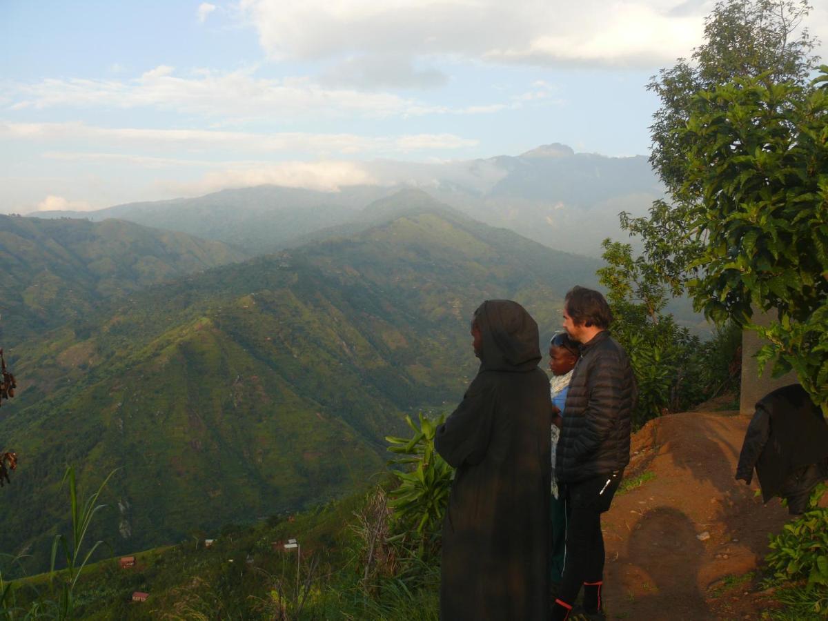 Lodge Mbunga Community Tourism Kasese